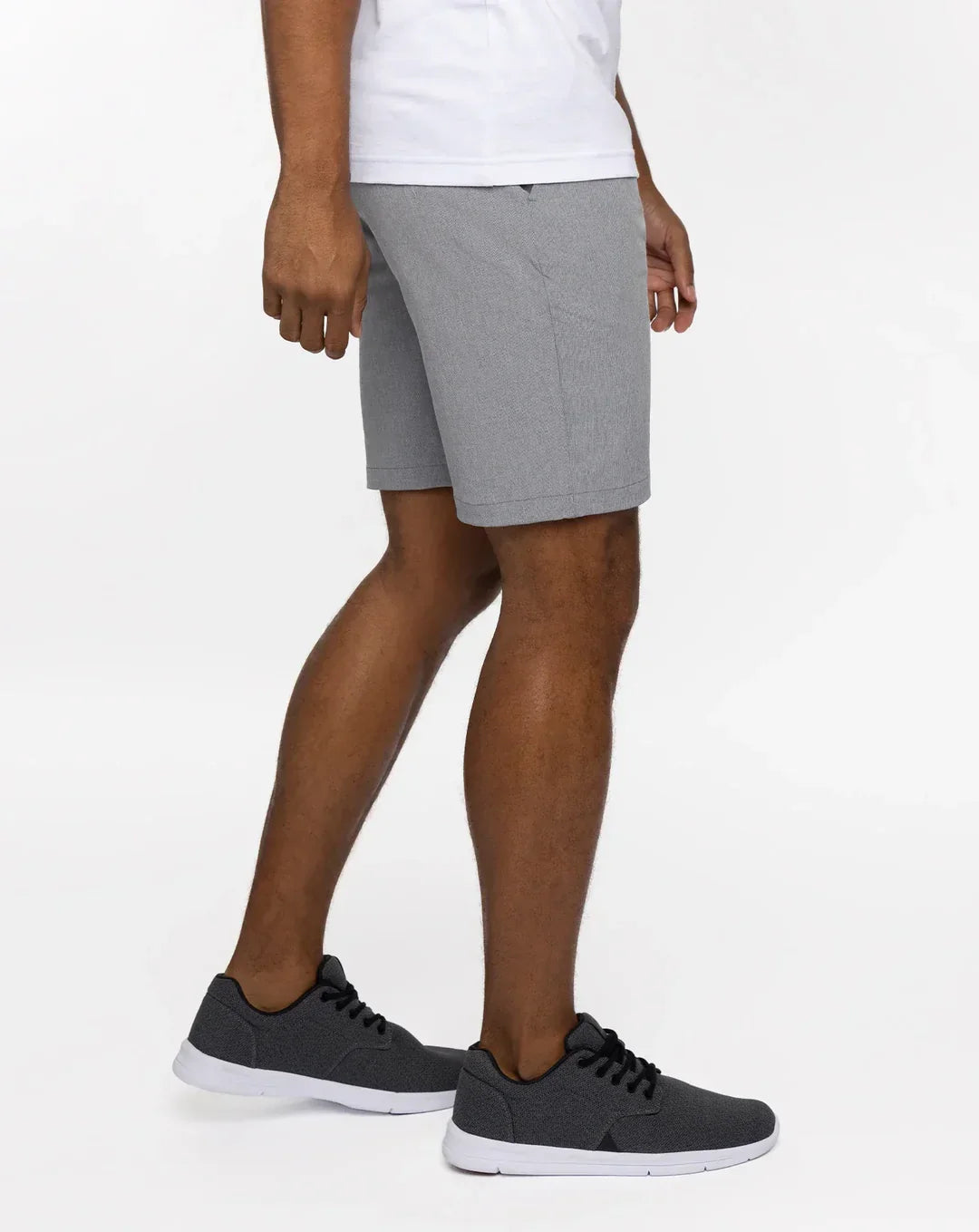 Travis Mathew Beck Shorts 9.5"