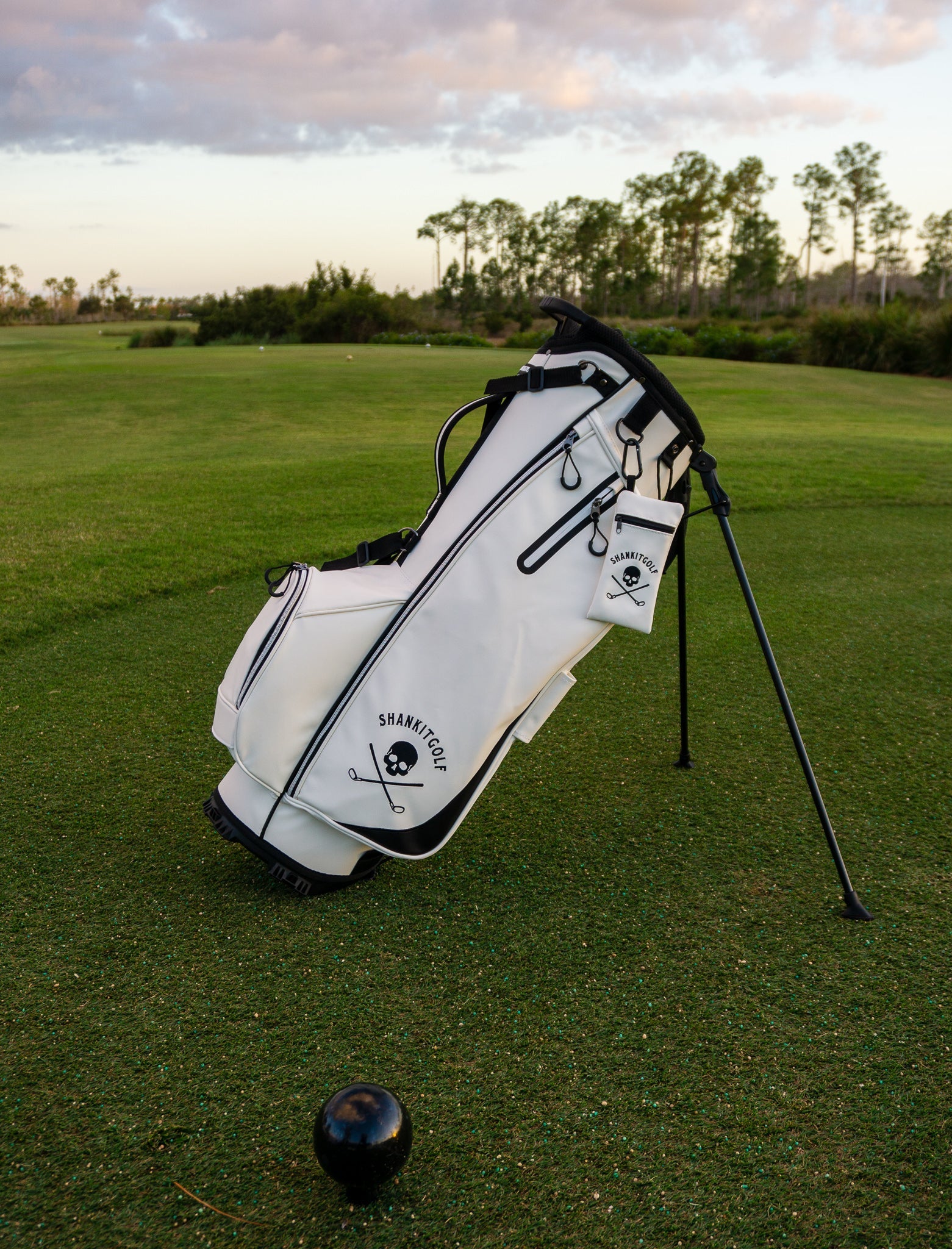 Shankitgolf White Golf Bag